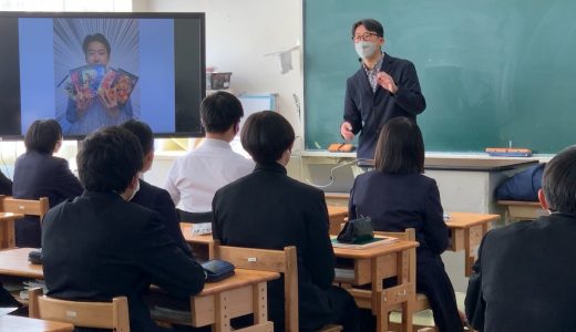 四万十町で当社代表の相澤謙一郎がDSを使ったプログラミングワークショップの講師を担当しました。